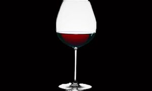 Kırmızı Rose Beyaz Şarap Kadeh